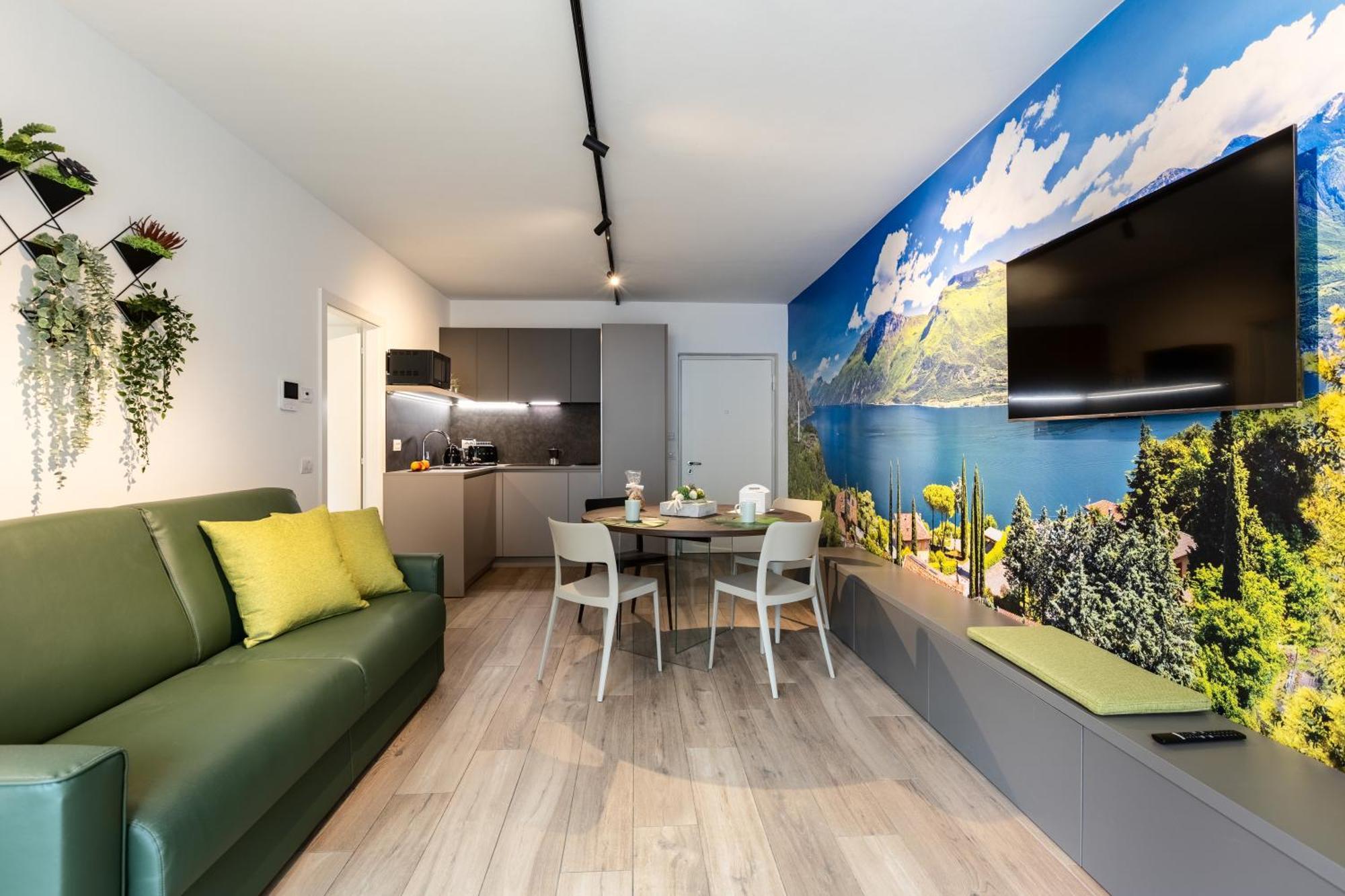 Boutique Apartments By Annalisa Torbole Sul Garda Exterior photo