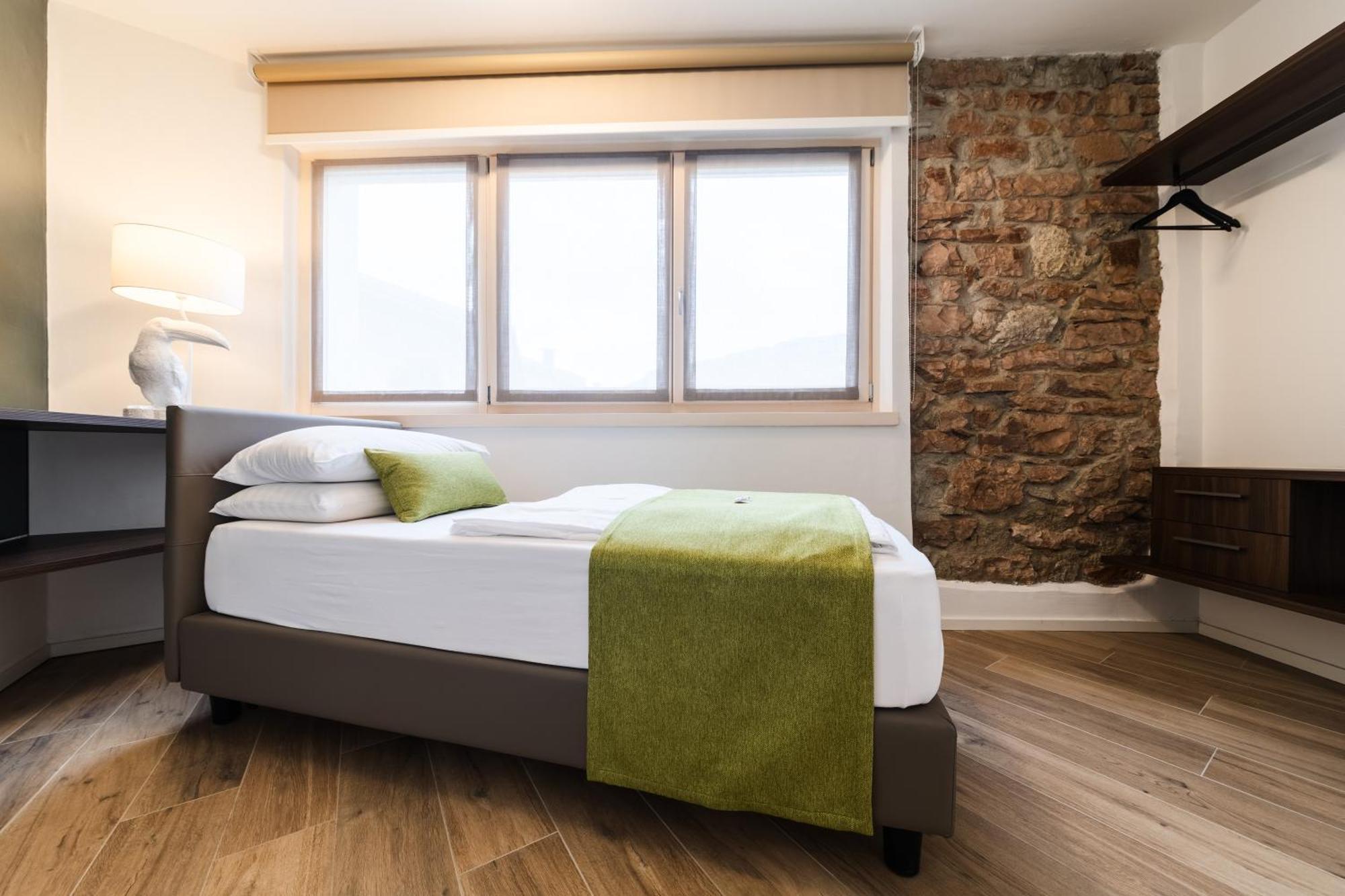 Boutique Apartments By Annalisa Torbole Sul Garda Exterior photo